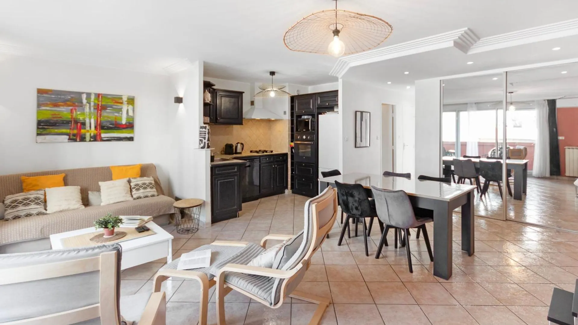 Le Nala - Spacious - Ac - Wifi - 10 Min From The Sea Nice Apartment