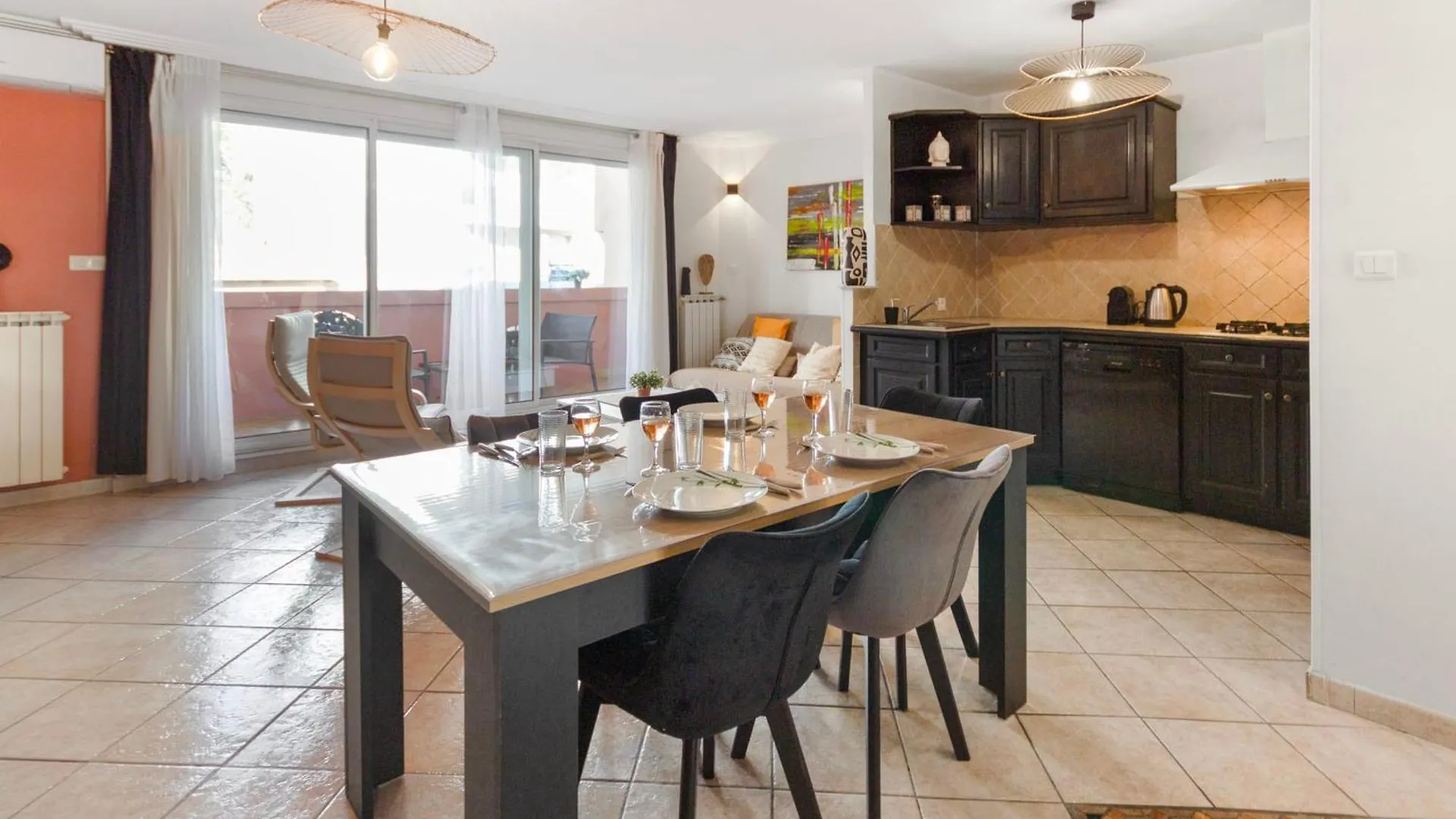 Apartment Le Nala - Spacious - Ac - Wifi - 10 Min From The Sea Nice